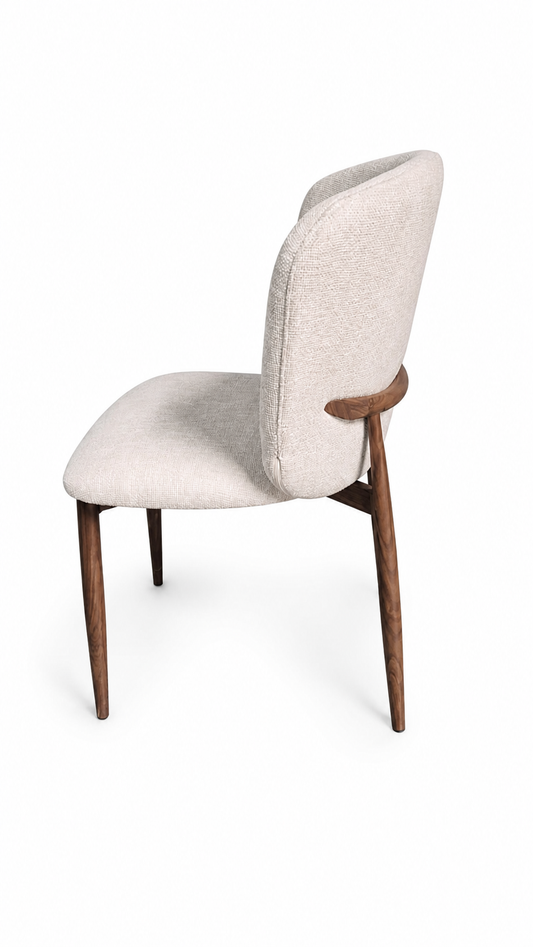 Stoel Cedar in perfect harmony 04 beige